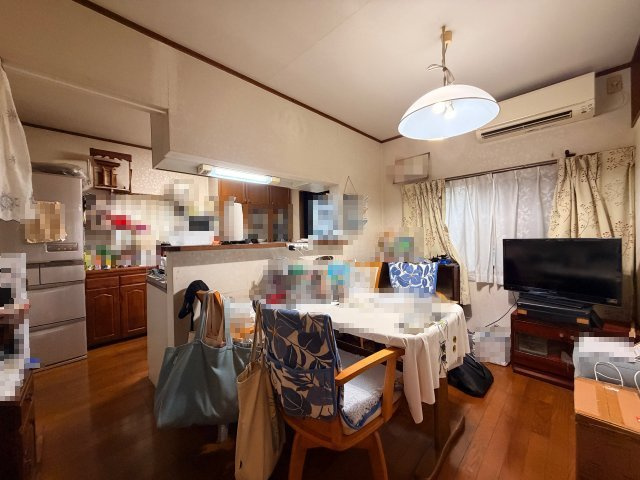 【居間・リビング】 | 寄居町大字用土　中古戸建