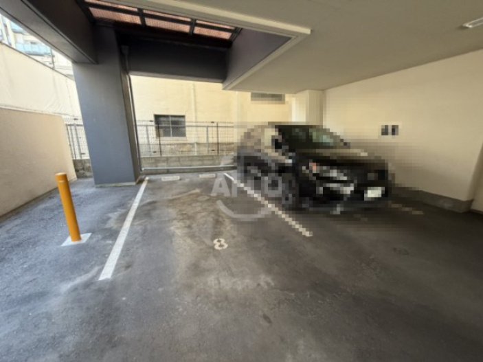 サンレムート・江坂2ndの駐車場|駐車場