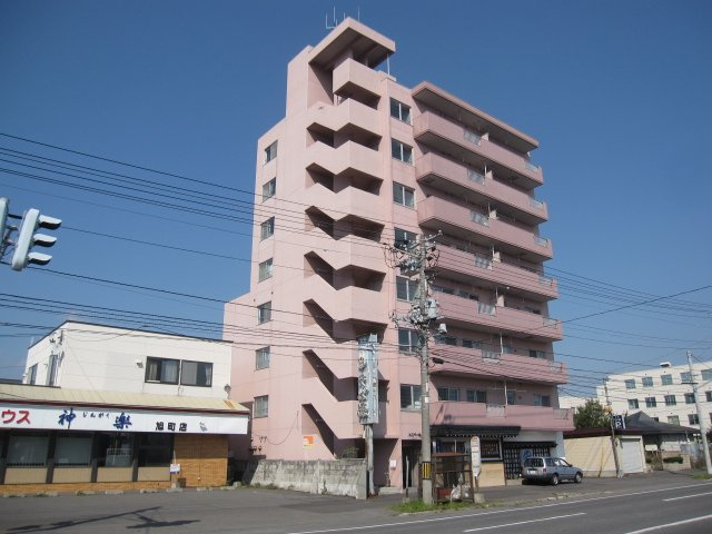 ユニベール