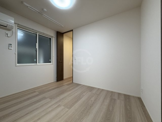 クラシスト三津屋南の洋室|洋室