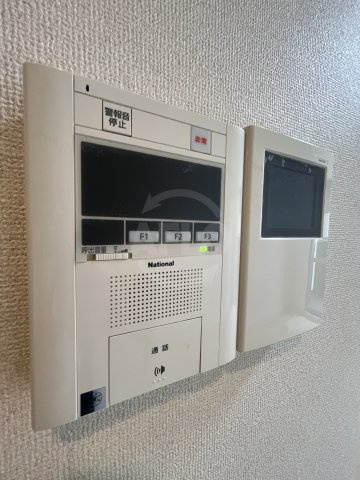 新大阪南ｸﾞﾗﾝﾄﾞﾏﾝｼｮﾝのセキュリティ|新大阪南グランドマンションモニター付きインターホン
