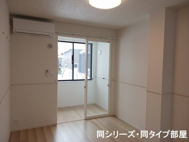 シズ・ボリーＳの居間・リビング