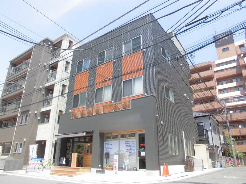 ルカ氷川の外観