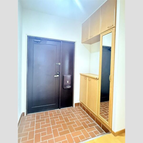 グランドメゾン姫路の玄関