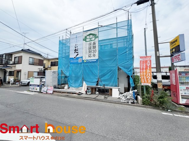 大和市西鶴間　新築1棟の前面道路含む現地写真