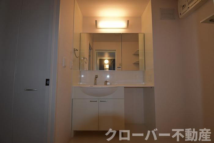 セジュールウィットＫＥＩの独立洗面台|洗髪洗面化粧台