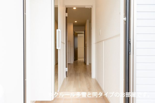 シズ・ボリーＳの玄関