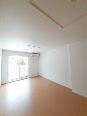 【居間・リビング】 | シャンヴィルIII番館
