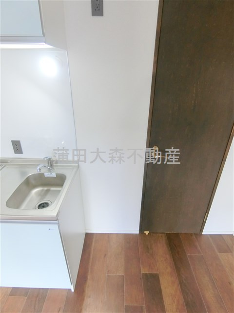 N-STORYエヌストーリーのキッチン|冷蔵庫置き場