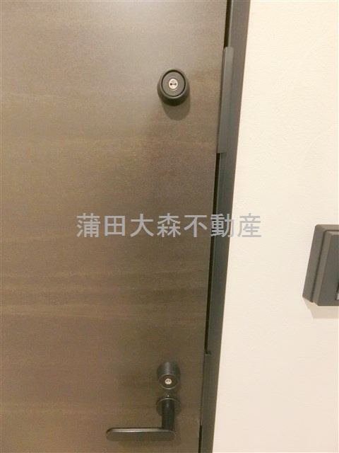 N-STORYエヌストーリーの玄関
