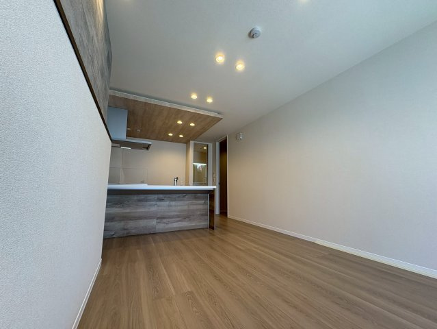 CELFENA 宝塚・川面Haut De Gammeの居間・リビング|※建築中の為、実際のお部屋と仕様が異なるケースがございます。同施工会社の類似写真となります。