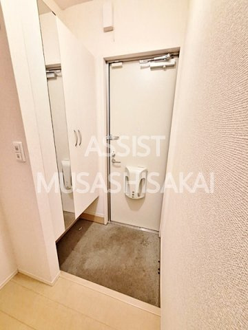 ガーネットの玄関
