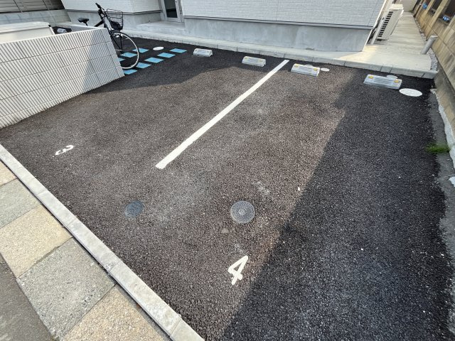 Delica東岩槻の駐車場|駐車場に車を止められます