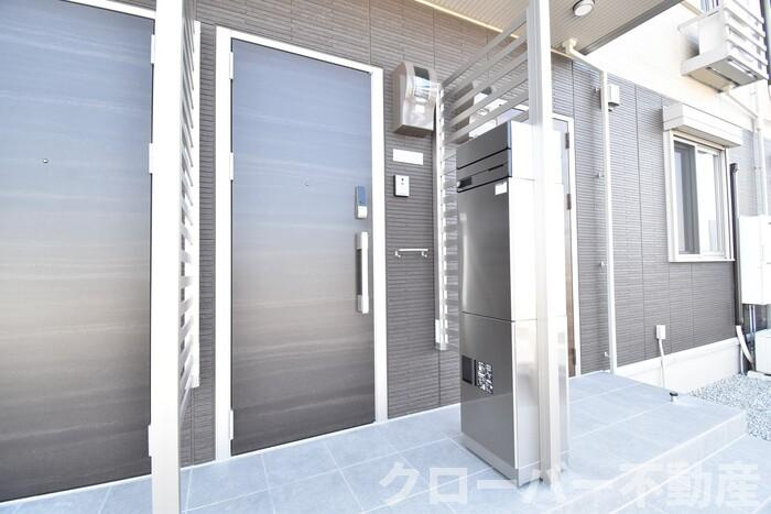 Ｐｏｒｔ Ｃａｓａ Ｅｂｉｓｕの玄関|玄関・郵便ポスト・宅配ボックス