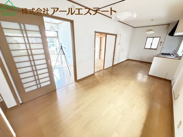 加古川市平岡町土山　　JR「土山駅」徒歩8分の居間・リビング