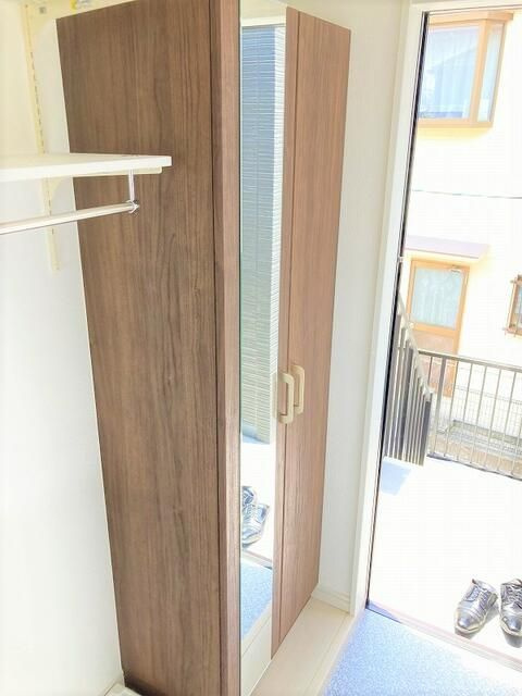 ＧｏｌｄＬａｇｏｏｎ六浦南の玄関