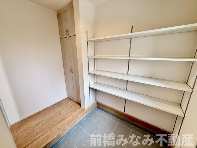 【新築】前橋市富士見町時沢第12　３号棟(全５棟)　リーブルガーデン　新築建売分譲の収納|大きなスペースがあり、収納には困りません