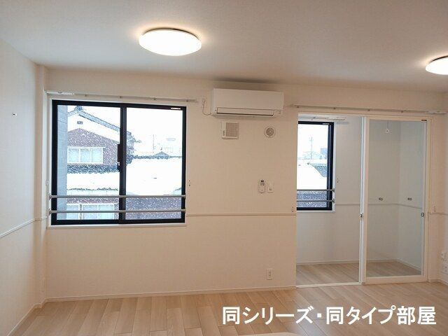 シズ・ボリーＳの居間・リビング