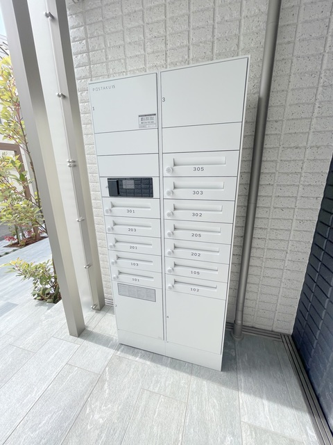 リザイア　富士見台のその他共用部分|★宅配ボックス★メールＢＯＸ★