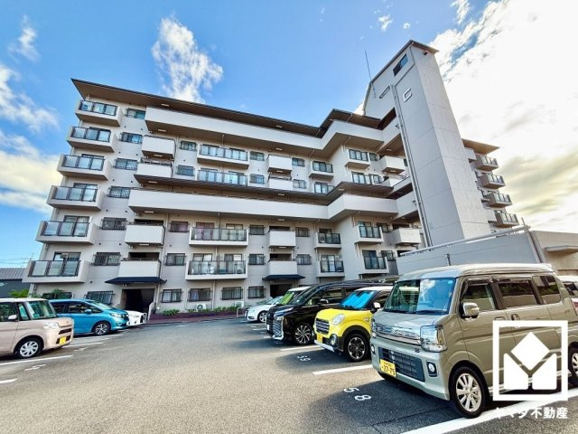 ユニライフ宇治Ｃ棟の外観