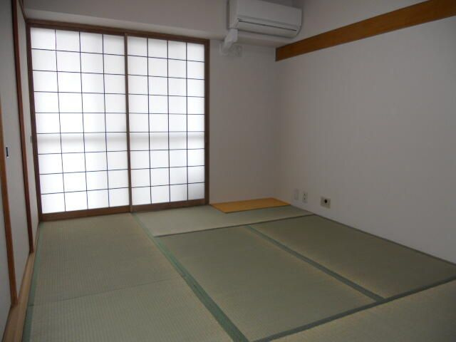 シーアイマンション駒場Ｂ棟の和室