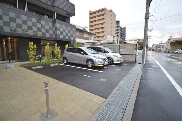 【駐車場】 | ファステート江坂ランウェイ
