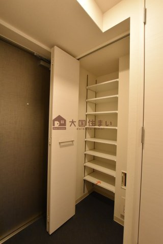 【玄関】 | ファステートNAMBA華月