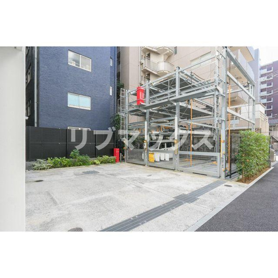 【駐車場】リビオメゾン横濱大通り公園