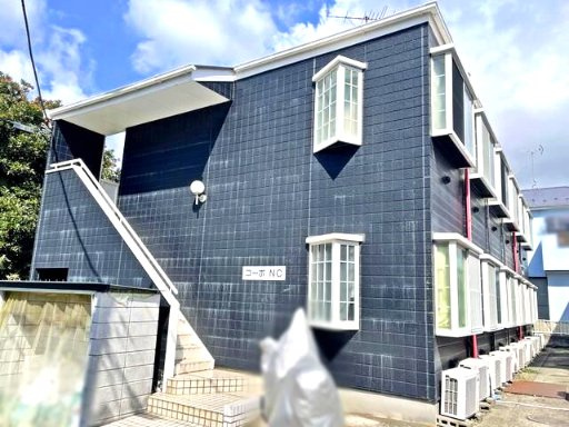 松戸市高塚新田のアパートの外観