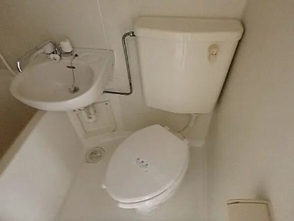 松戸市高塚新田のアパートのトイレ