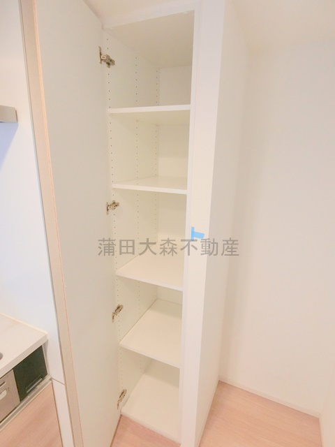 LUXENAラグゼナ平和島の収納|キッチン収納