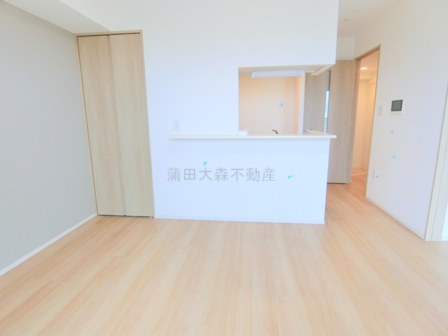 LUXENAラグゼナ平和島の居間・リビング