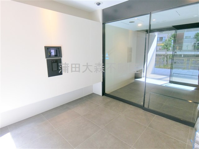 LUXENAラグゼナ平和島のエントランス