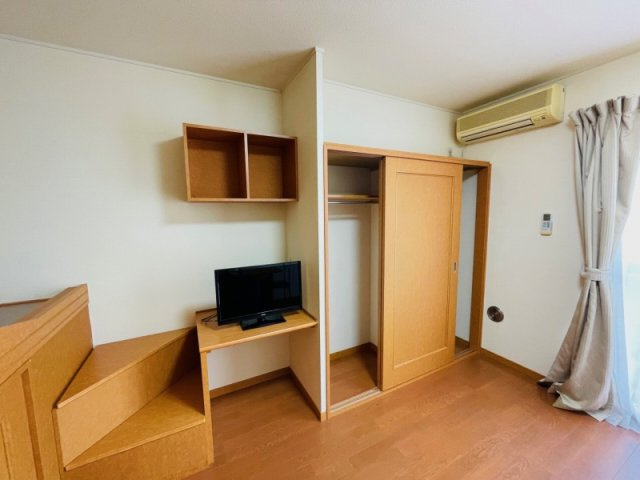 レオパレスコテナン阿見中央のその他|収納