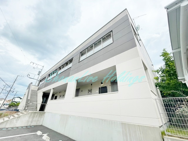 茅ヶ崎市室田３丁目のアパート