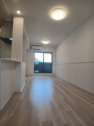 カトレアの居間・リビング
