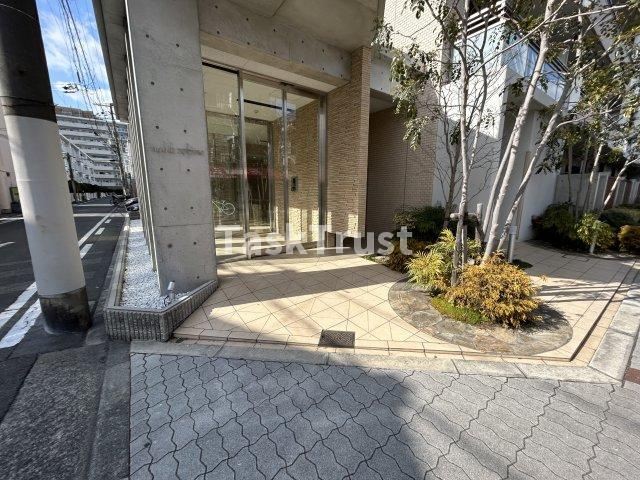 【エントランス】 | ノーブル関目