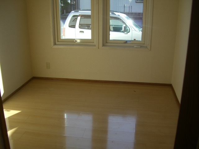 アプリコットハウスの洋室|使い勝手のいい洋室です