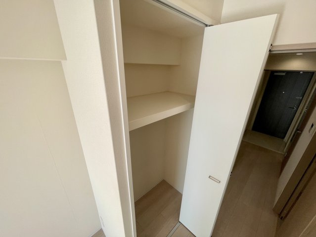 アルファレガロ神戸元町の収納|同物件別部屋写真