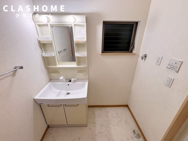 半崎の家　　刈谷市の賃貸ならクラスホーム刈谷店の洗面所