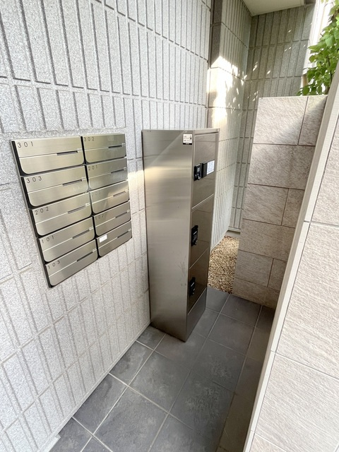 スカイラークシャトーのその他共用部分|★宅配BOX完備★