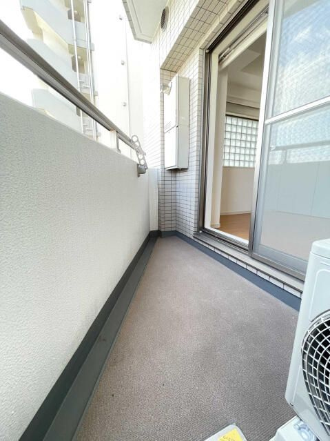 スカイコート後楽園壱番館のバルコニー