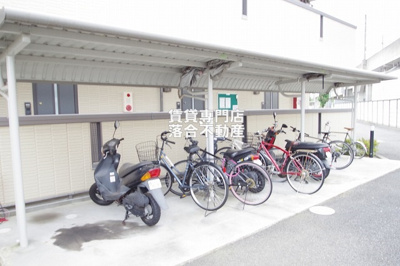 【その他共用部分】 | EtoileB（エトワールB） | 敷地内駐輪場完備