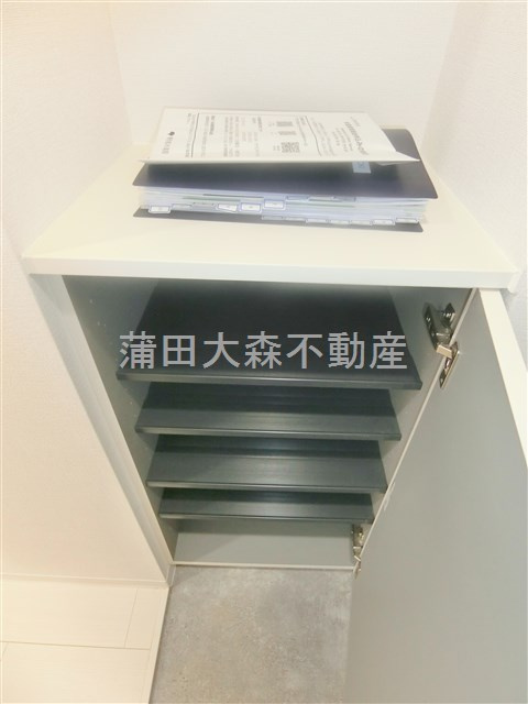 COCOCUBE鵜の木の収納|玄関収納