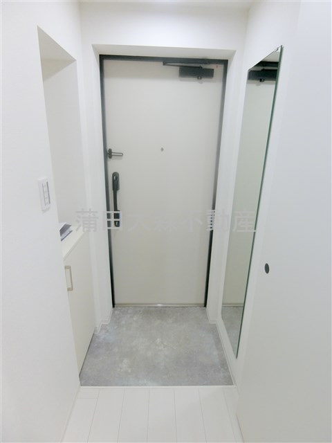 COCOCUBE鵜の木の玄関