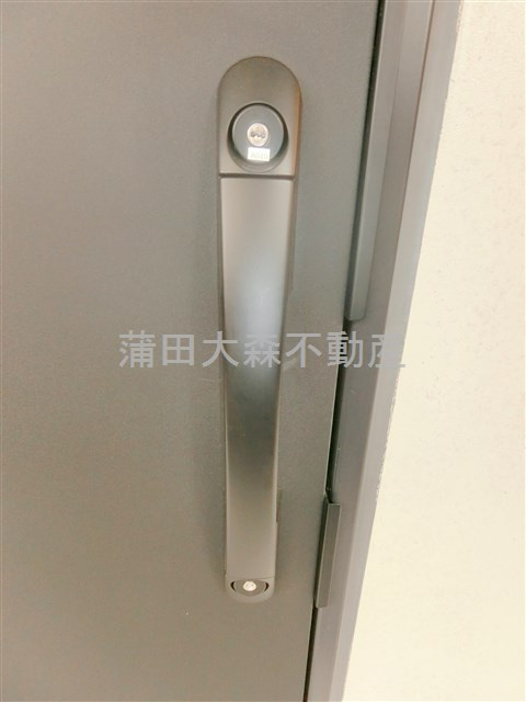 COCOCUBE鵜の木の玄関
