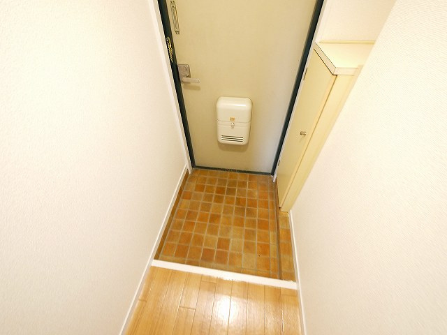 辻村ビル（川原城町）の玄関|毎日通る玄関はこちらです