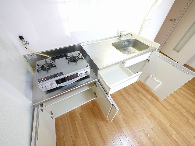 辻村ビル（川原城町）のキッチン|使いやすいキッチンです