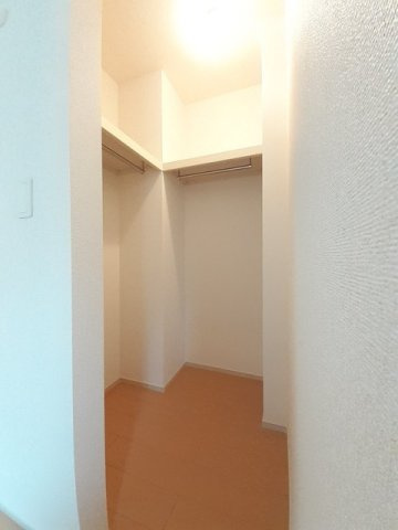 メゾンフルールＥの収納