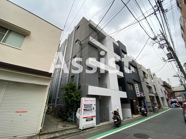 グランティアラ武蔵小山のエントランス